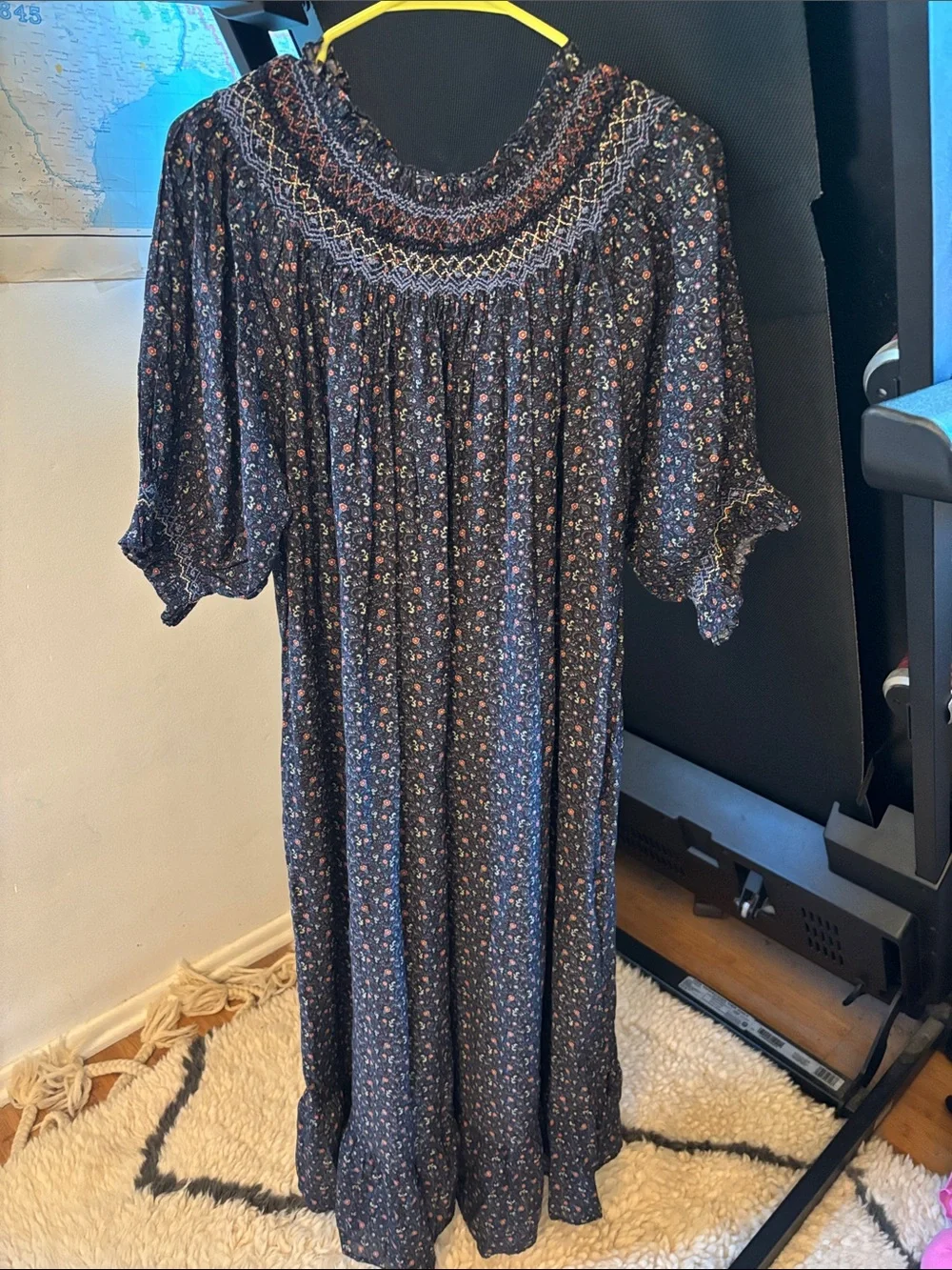 DÔEN Dress in Black Parc Monceau - Picture 4 of 17